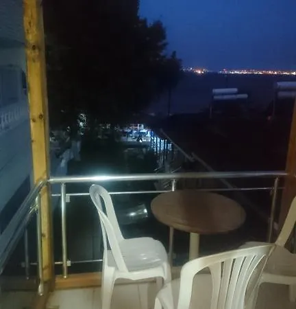 Erkin Apart 公寓式酒店